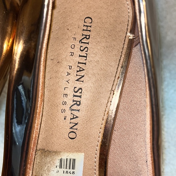 Christian Siriano Metallic Stiletto - Picture 5 of 6